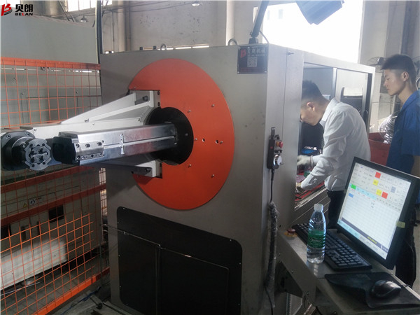 我是貝朗的一塊磚，哪里需要哪里搬